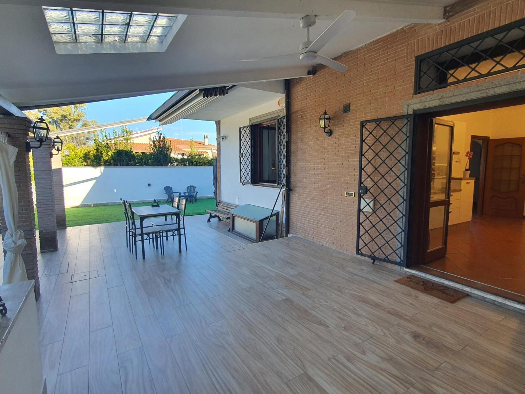 Villa Il Sole Di Roma Casal Palocco Exterior foto